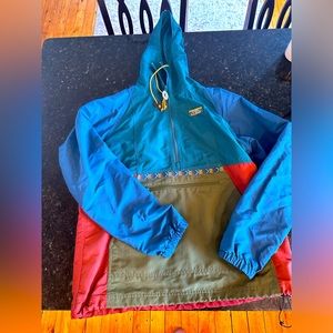 Womens LLBean Classic Anorak rain/wind pull over